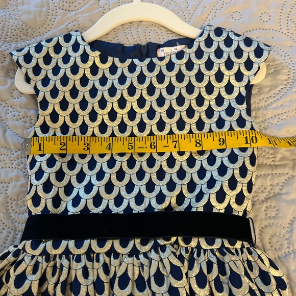 Halabaloo navy/gold holiday dress. Cap sleeve, full skirt, navy velvet tie. 2T - Picture 13 of 15